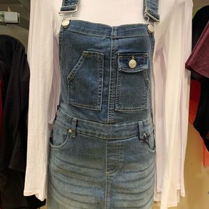 Overall skirt new !